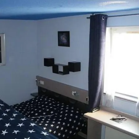 Hotel Contact