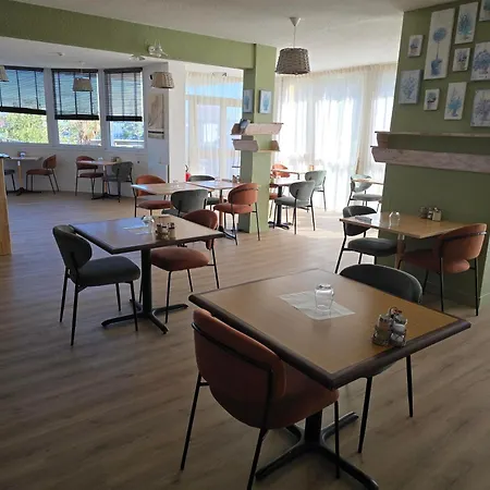 Отель Logis