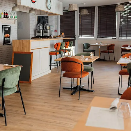 Hotel Logis Poitiers