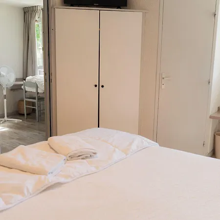 Hotel Logis 2*