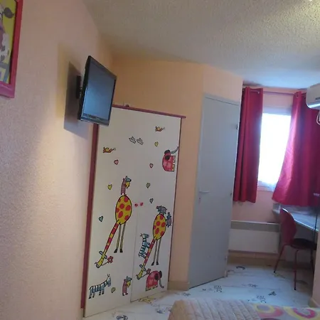 Logis 2*