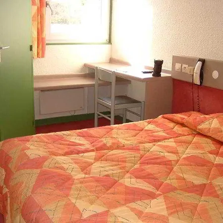 Hotel Contact