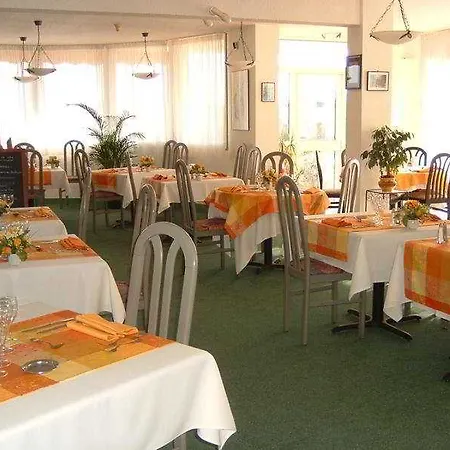Contact Hotel Poitiers