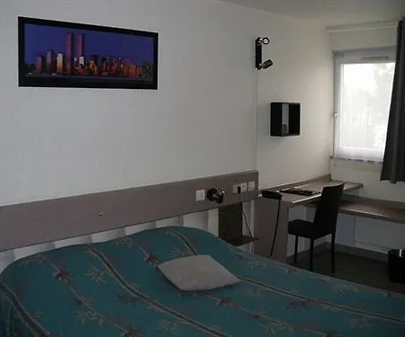Contact Hotel