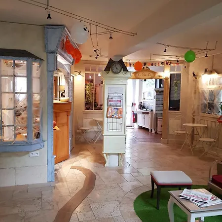 Hotel Logis Hotel Come Inn 2*