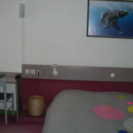 Contact Hotel Poitiers