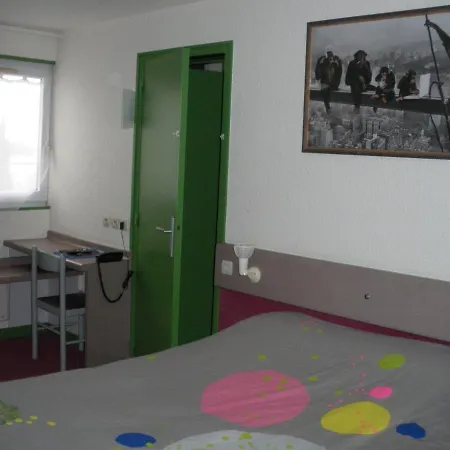 Contact Poitiers