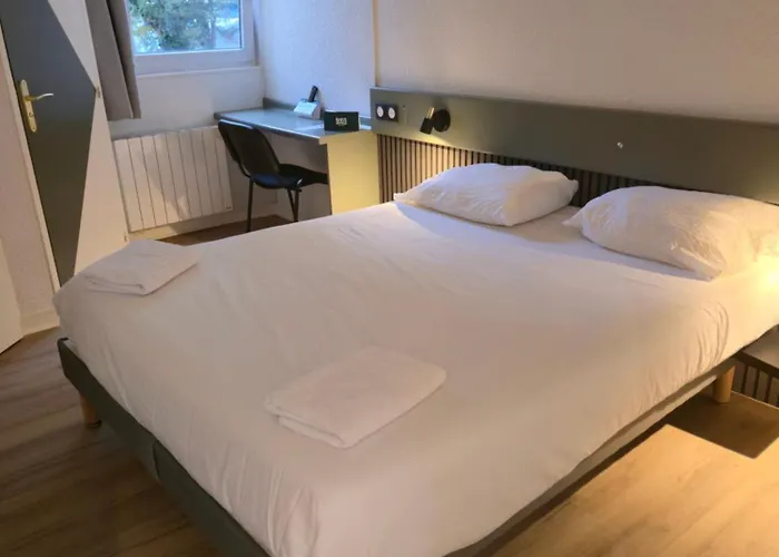 Hotel Contact Poitiers