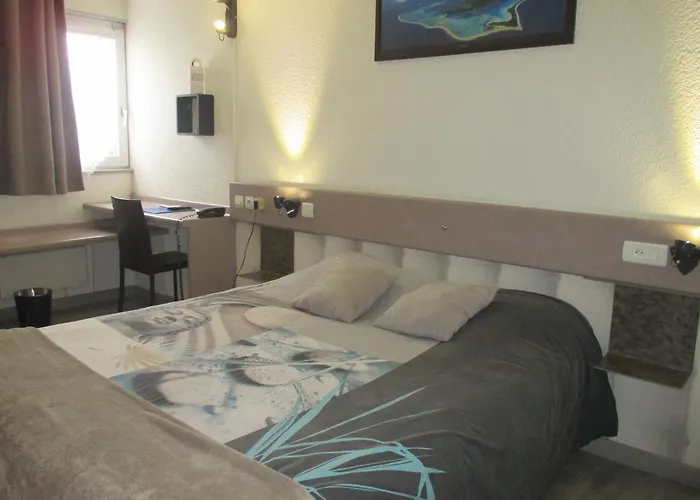 Hotel Contact Poitiers