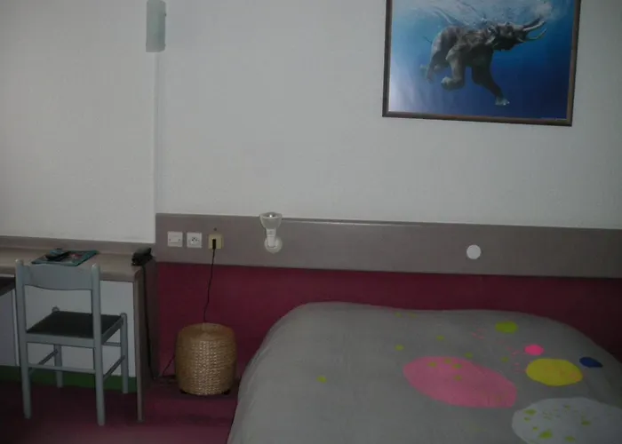 Contact Hotel Poitiers